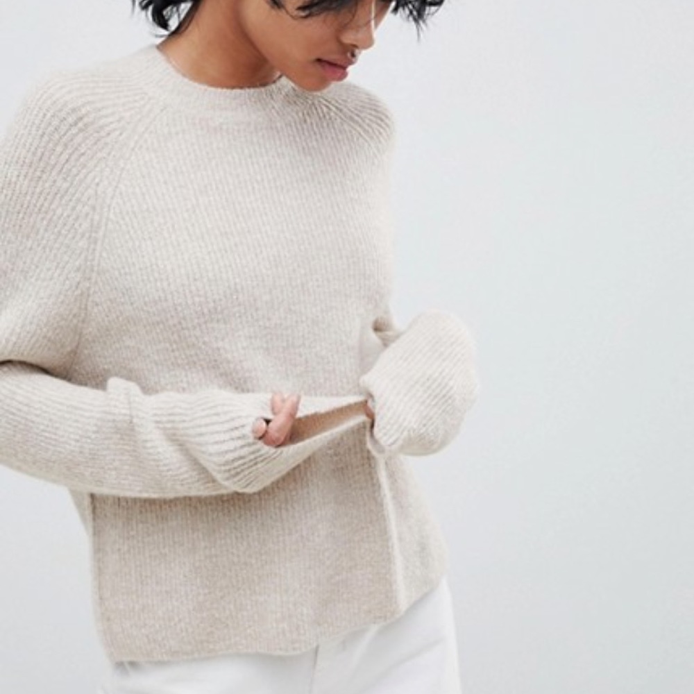NWT fluffy crew neck sweater